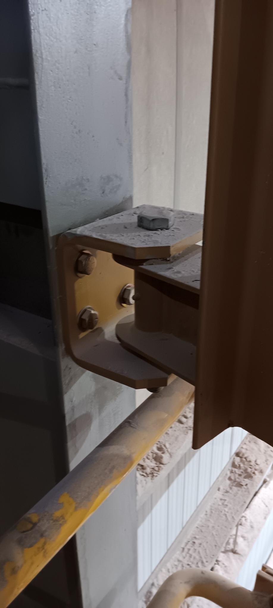 Bushing — Mid Range