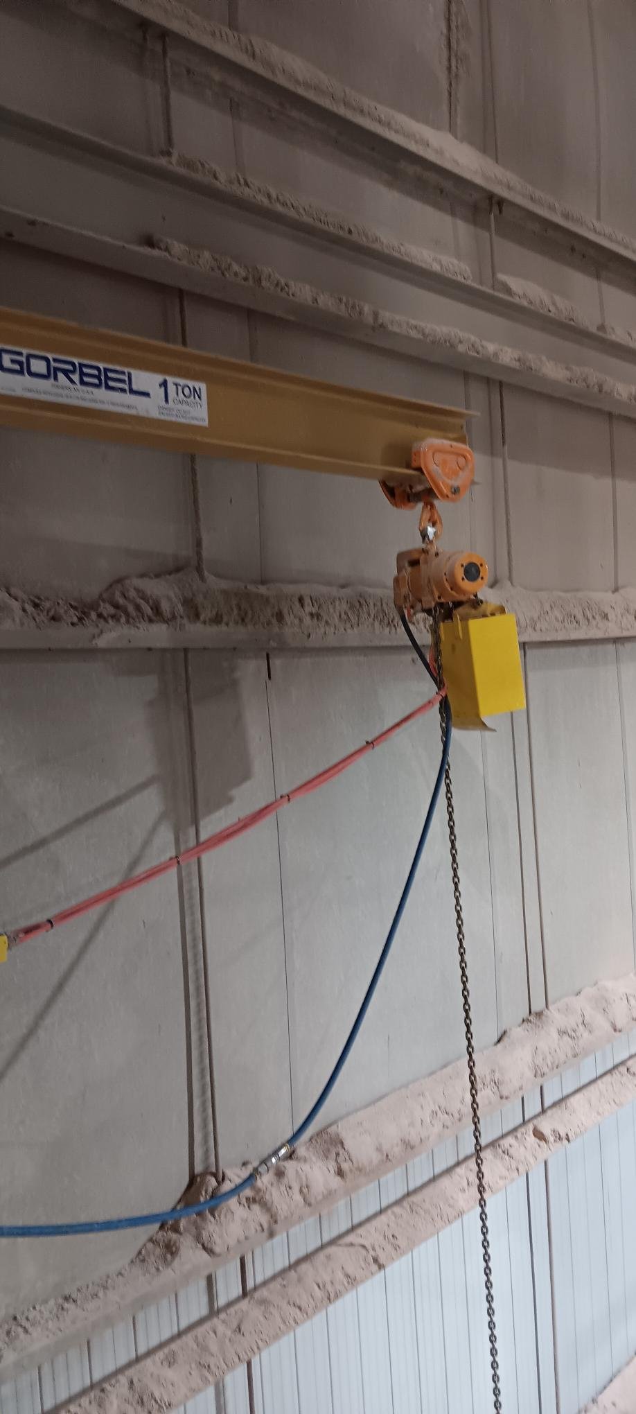 Extended hoist