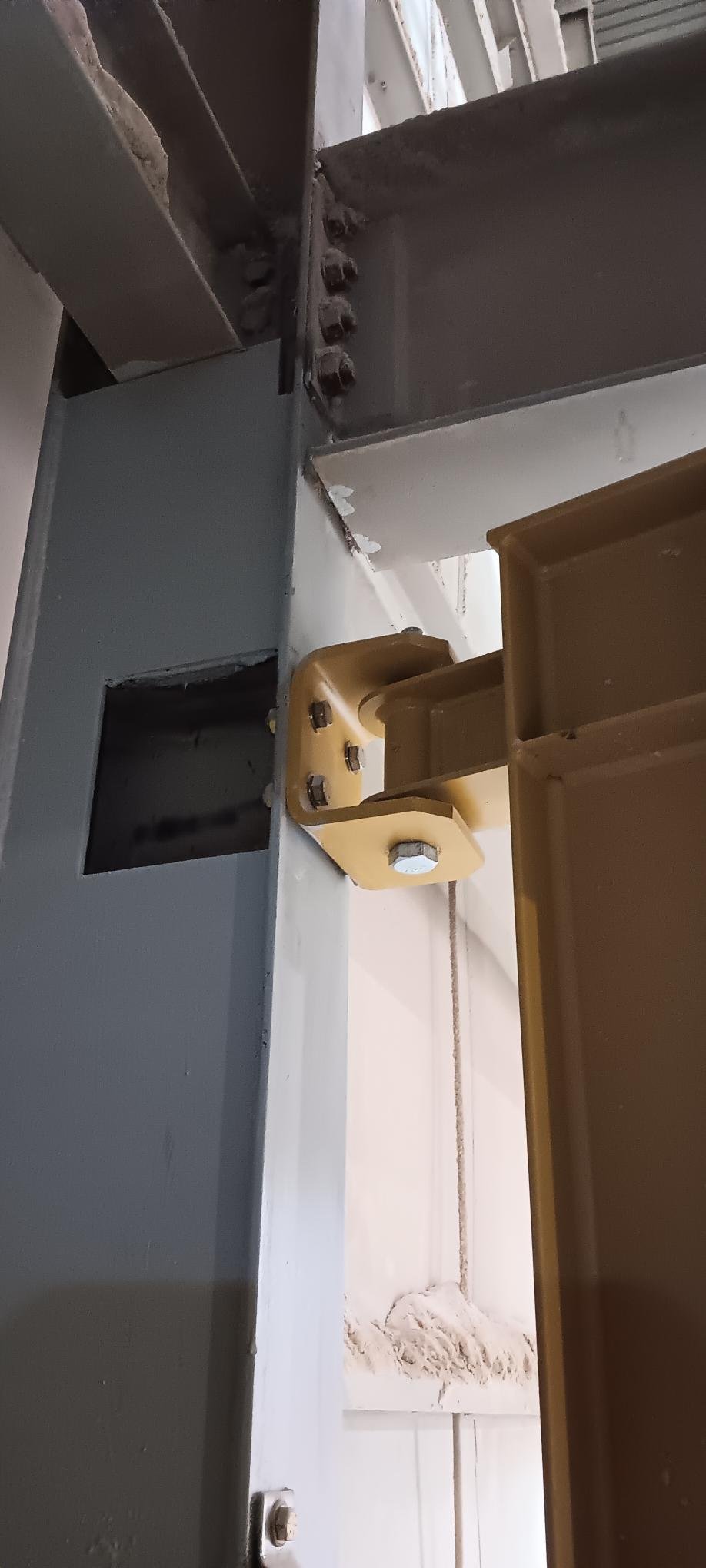 Side Panel — Up